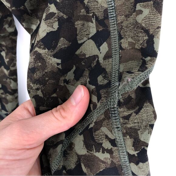 LULULEMON Speed Tight III Full-On Luxtreme Mystic Jungle Fatigue Green Black 4 - Picture 11 of 12